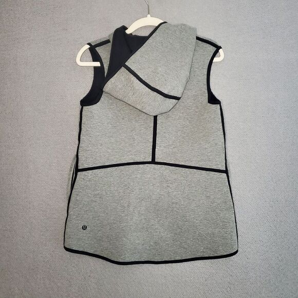 LULULEMON Insculpt Vest Reversible Black Heathered Gray Full Zip 8 - Picture 2 of 8